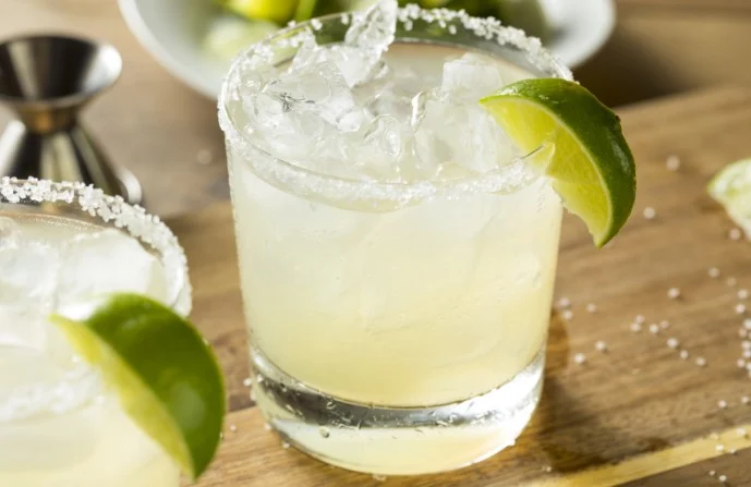 Οικονομικό σπιτικό cocktail με άψογη παρουσίαση