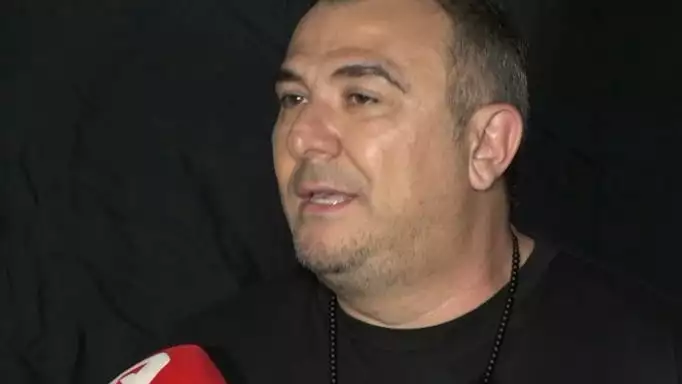 Αντώνης Ρέμος: «Έχω άγχος όταν η κόρη μου έρχεται στις συναυλίες μου, νιώθω σαν τη πρώτη μέρα στο σχολείο»