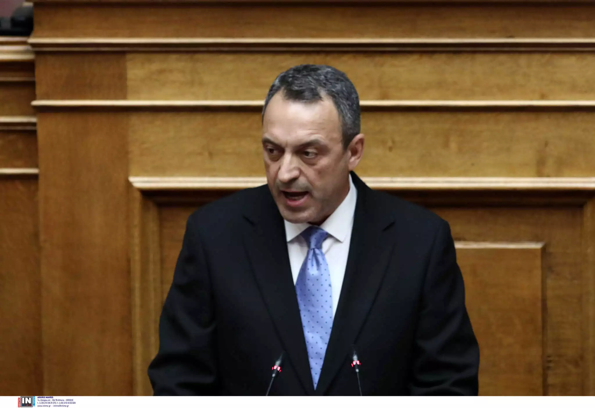 Καβγάς Στίγκα – Κατρίνη στη Βουλή για «κόμμα Κασιδιάρη» – «Ο κ. Κατρίνης το παίζει δικαστής»