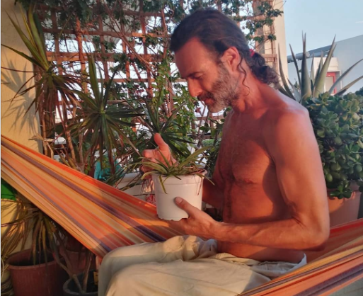 Ο Θανάσης Ευθυμιάδης κρούει τον κώδωνα του κινδύνου: «Το ίδιο το εκπαιδευτικό σύστημα υποβαθμίζει την αξία τού περιβάλλοντος»