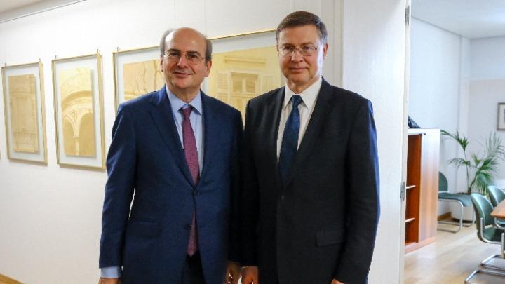 Κ. Χατζηδάκης στο Eurogroup: Θα προχωρήσουμε τις μεταρρυθμίσεις για να γίνει πιο ανταγωνιστική η οικονομία μας