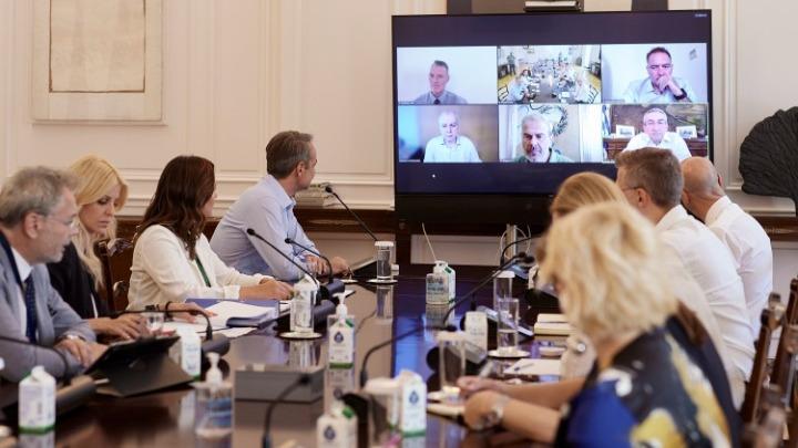 Σύσκεψη στο Μαξίμου για τη Ρόδο: Πλέγμα δράσεων για την επόμενη μέρα στις περιοχές που επλήγησαν από την πυρκαγιά