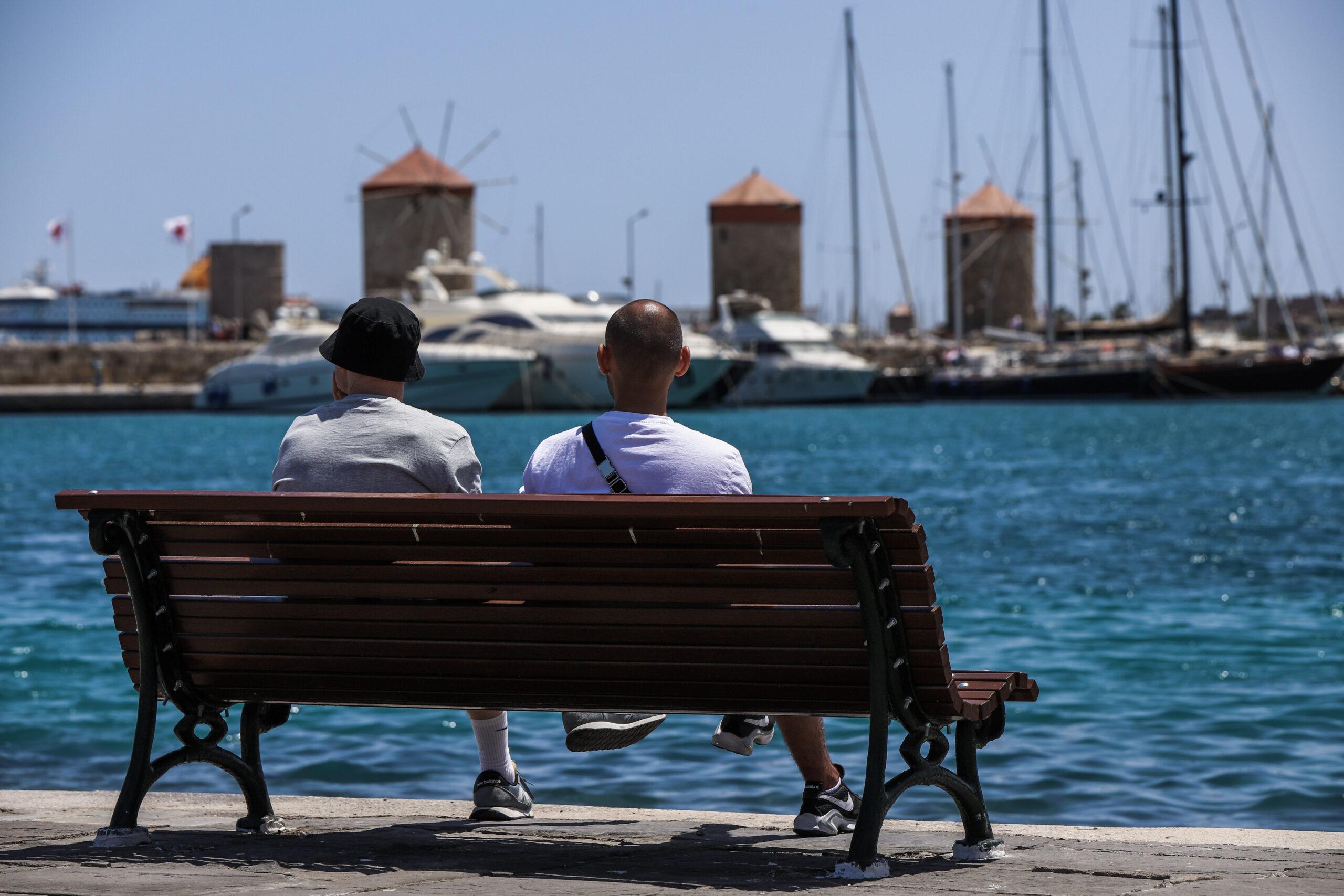 Ρόδος: Σε πρώτο πλάνο η προώθηση του νησιού από Υπουργείου Τουρισμού και ΕΟΤ μετά τις πυρκαγιές