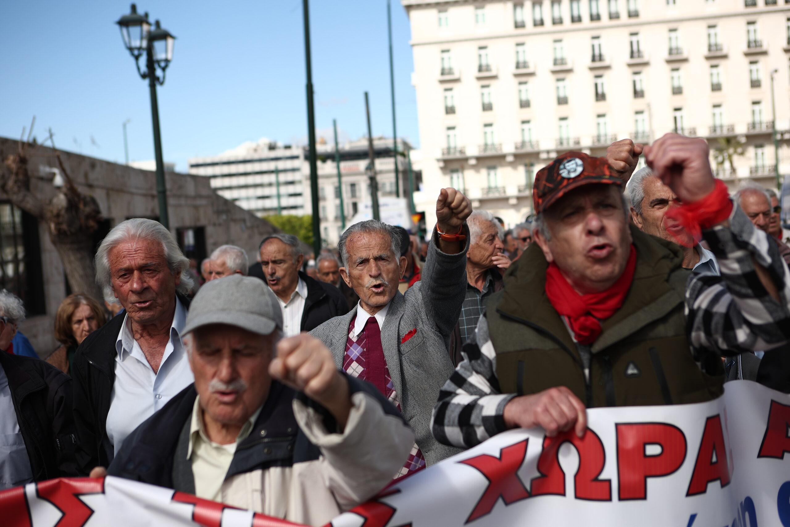 Συντάξεις: Αυτά τα αναδρομικά μπορούν να διεκδικήσουν οι συνταξιούχοι μετά την απόφαση του ΣτΕ