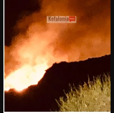 Κεφαλονιά: Καίει η φωτιά – Ενισχύθηκαν οι πυροσβεστικές δυνάμεις