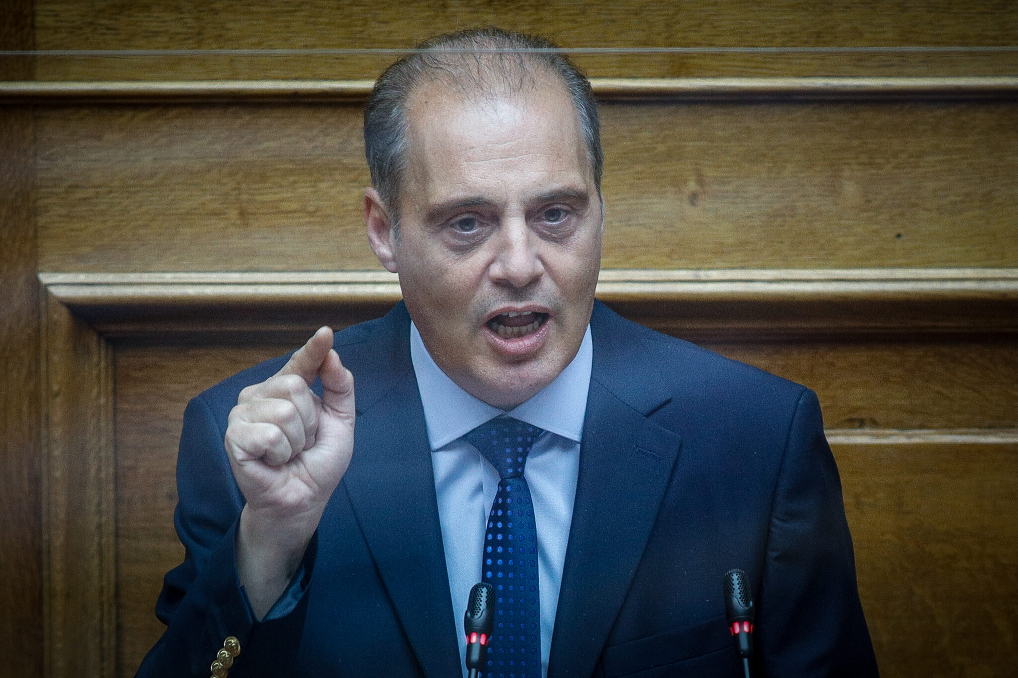 Βελόπουλος