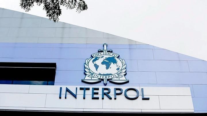 Η Ιντερπόλ κατέσχεσε 2 εκατ. ευρώ και συνέλαβε περίπου 100 υπόπτους στο πλαίσιο επιχείρησης κατά του οργανωμένου εγκλήματος στη Δυτική Αφρική