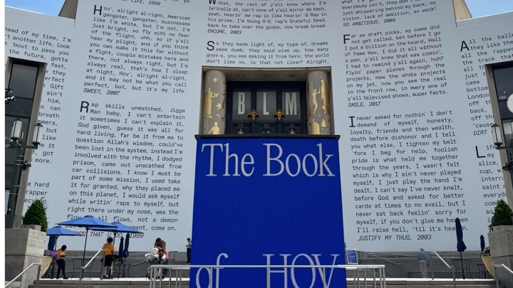 Επίσκεψη στην έκθεση «Book of HOV» στη Νέα Υόρκη