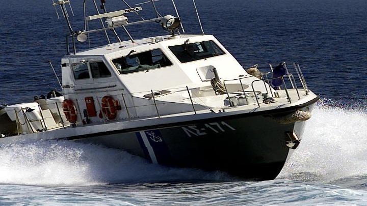 Βοηθητικό σκάφος θαλαμηγού προσέκρουσε σε ύφαλο στη Μύκονο – Ένας νεκρός
