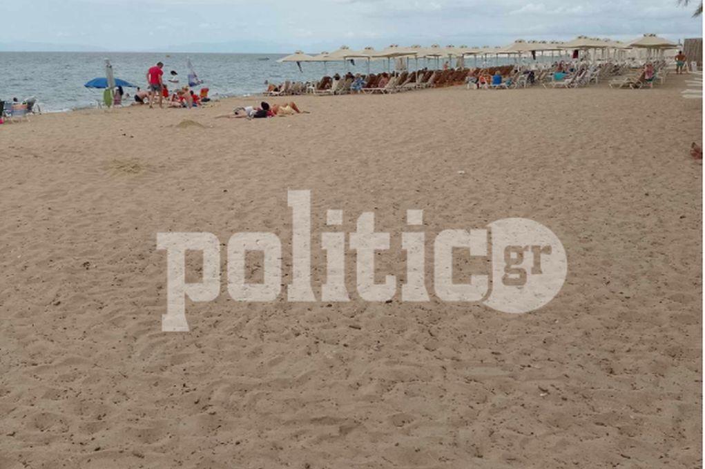 Νέα Φλογητά: Καθάρισε η παραλία από τις μόνιμα εγκατεστημένες ομπρέλες ιδιωτών – Αντιδράσεις από τον κόσμο (ΦΩΤΟ)