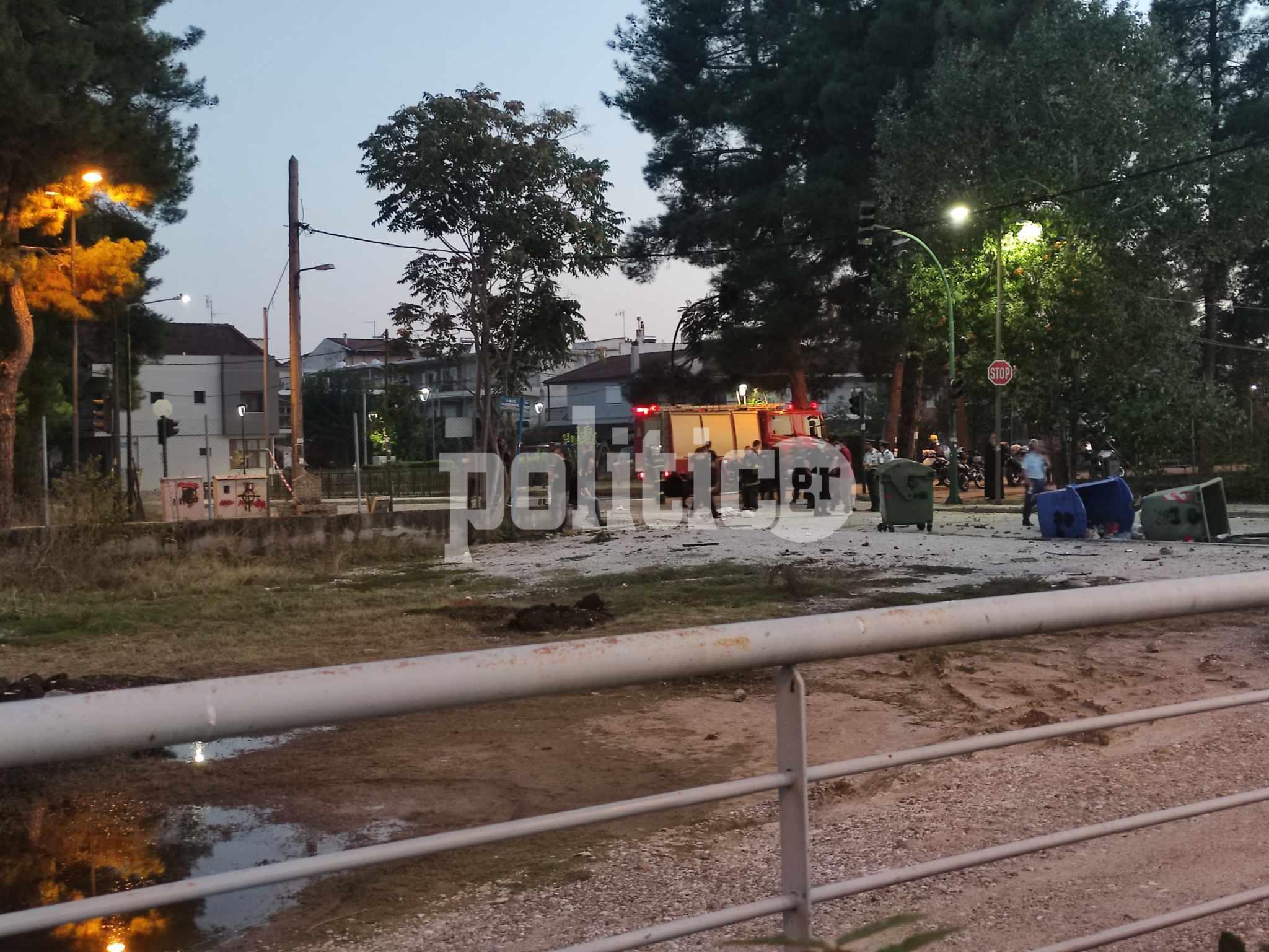 Λάρισα: Μεγάλης έκτασης επεισόδια κατά την επίσκεψη του Κυριάκου Μητσοτάκη – “Χάος” με πετροπόλεμο και χρήση χημικών (ΒΙΝΤΕΟ & ΦΩΤΟ)