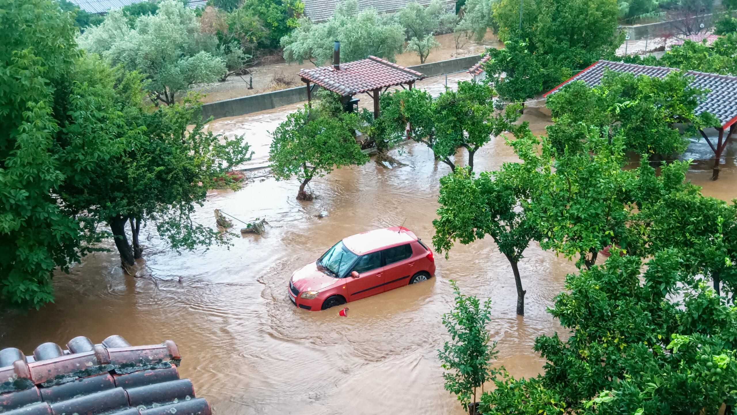 Μπαίνει σε lockdown ο Βόλος λόγω κακοκαιρίας