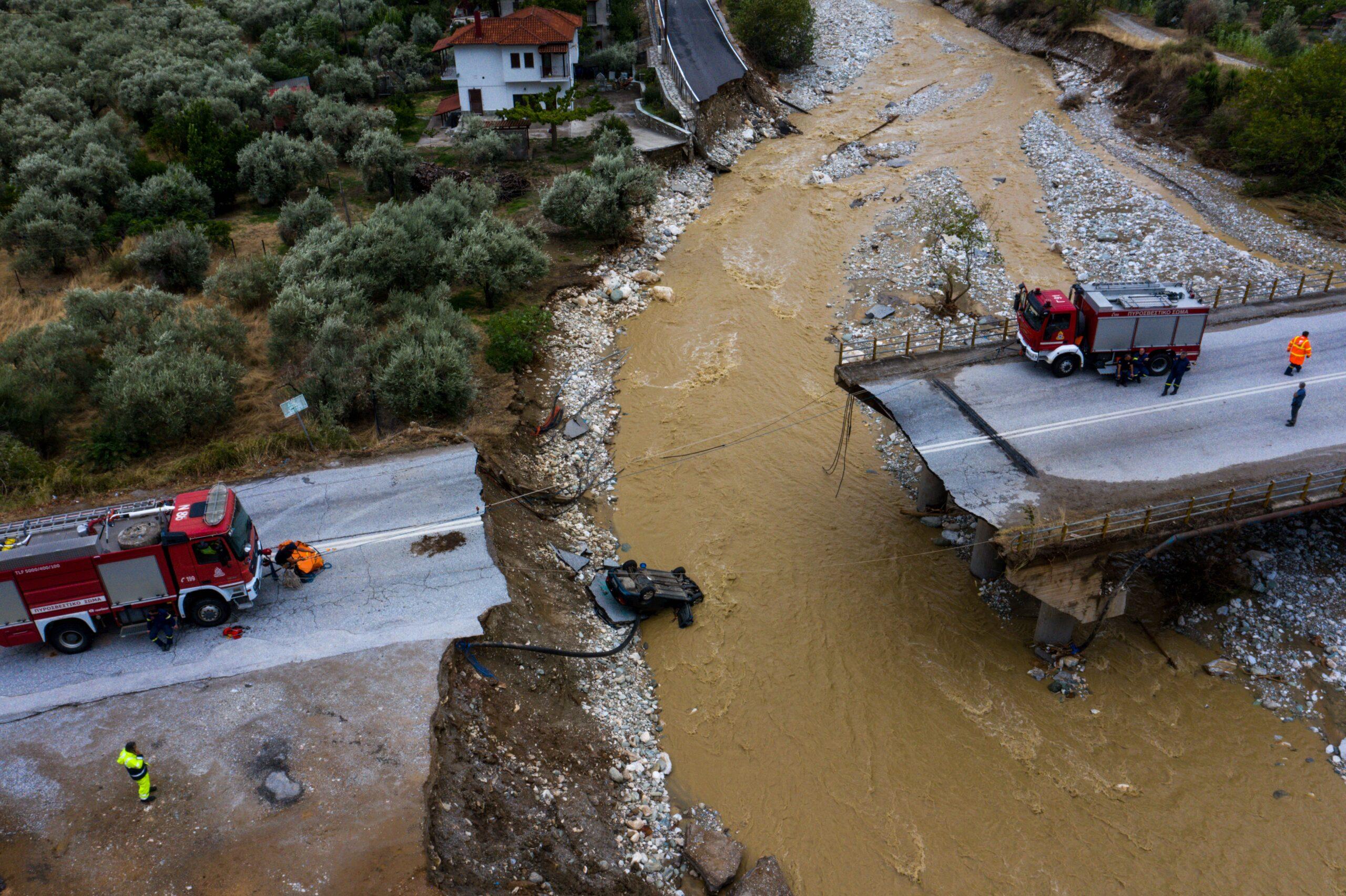 Live: Η ενημέρωση του Υπουργείου Κλιματικής Κρίσης και Πολιτικής Προστασίας για την κακοκαιρία Daniel (ΒΙΝΤΕΟ)