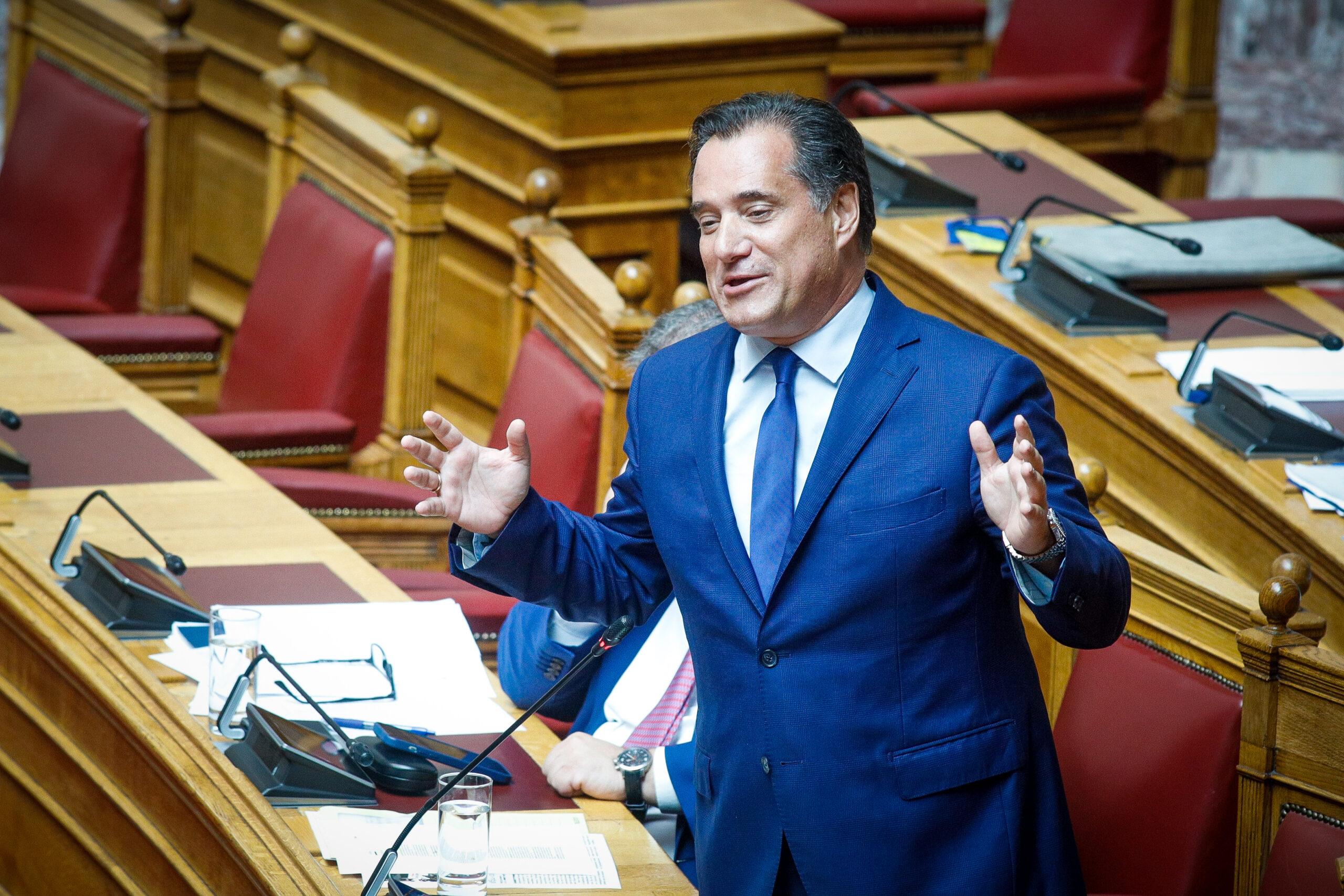 Γεωργιάδης: Είμαι βέβαιος πως όταν ο Κασσελάκης πηγαίνει με τον Τάιλερ στα Χάμπτονς, σκέφτεται τα αγροτικά μπλόκα