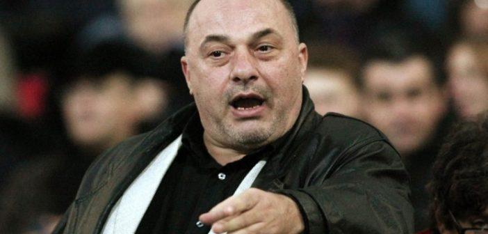 Αχιλλέας Μπέος για μέλη της ΚΝΕ: «Δεν λείπουν και τα γραφικά κομματόσκυλα… Ας ασχοληθούν με κανα φεστιβάλ»