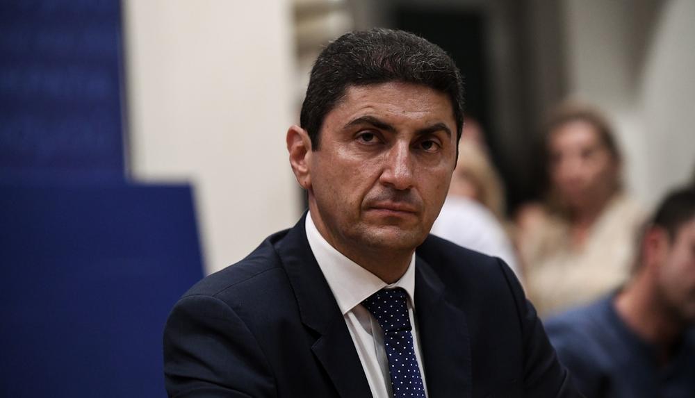 Υπουργός ζητάει από φορείς να υπογράψουν επιστολή στον πρωθυπουργό για να παραμείνει στη θέση του!