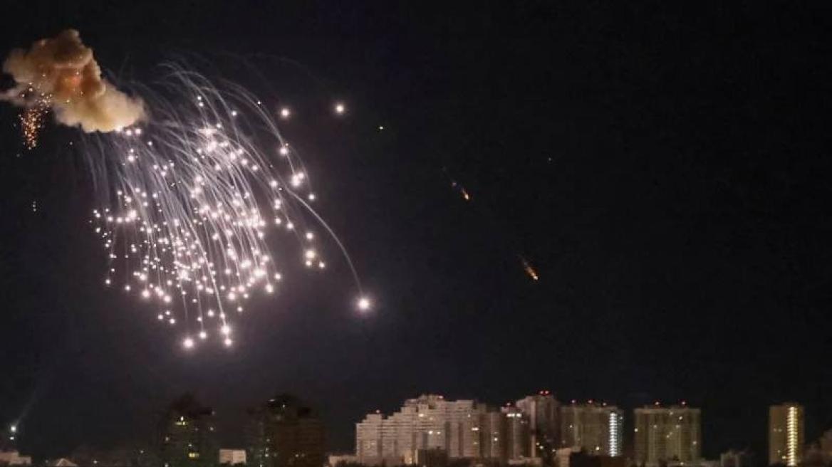 Πόλεμος Ουκρανία: Η ρωσική αντιαεροπορική άμυνα κατέρριψε τρία drones στην Κριμαία