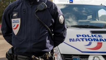 Γαλλία: Χειροπέδες σε 14χρονο μετά από καταγγελία για bullying σε τρανς άτομο