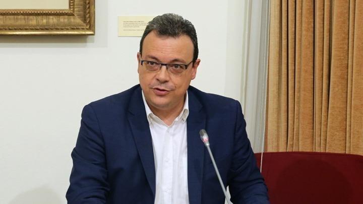 Σ. Φάμελλος: Αναιτιολόγητη η απόφαση για κλείσιμο 41 υποκαταστημάτων των ΕΛΤΑ σε όλη τη χώρα
