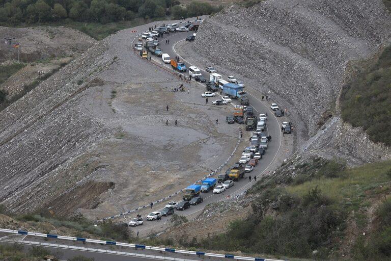 ΕΕ: Η Αρμενία ζήτησε βοήθεια για τους πρόσφυγες από το Ναγκόρνο Καραμπάχ