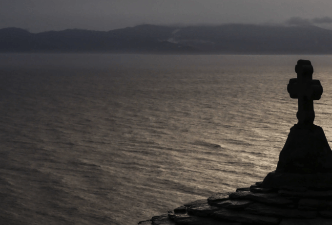 Άγιο Όρος: Οι μοναχοί μέθυσαν και πλακώθηκαν στο ξύλο για τα δόγματα