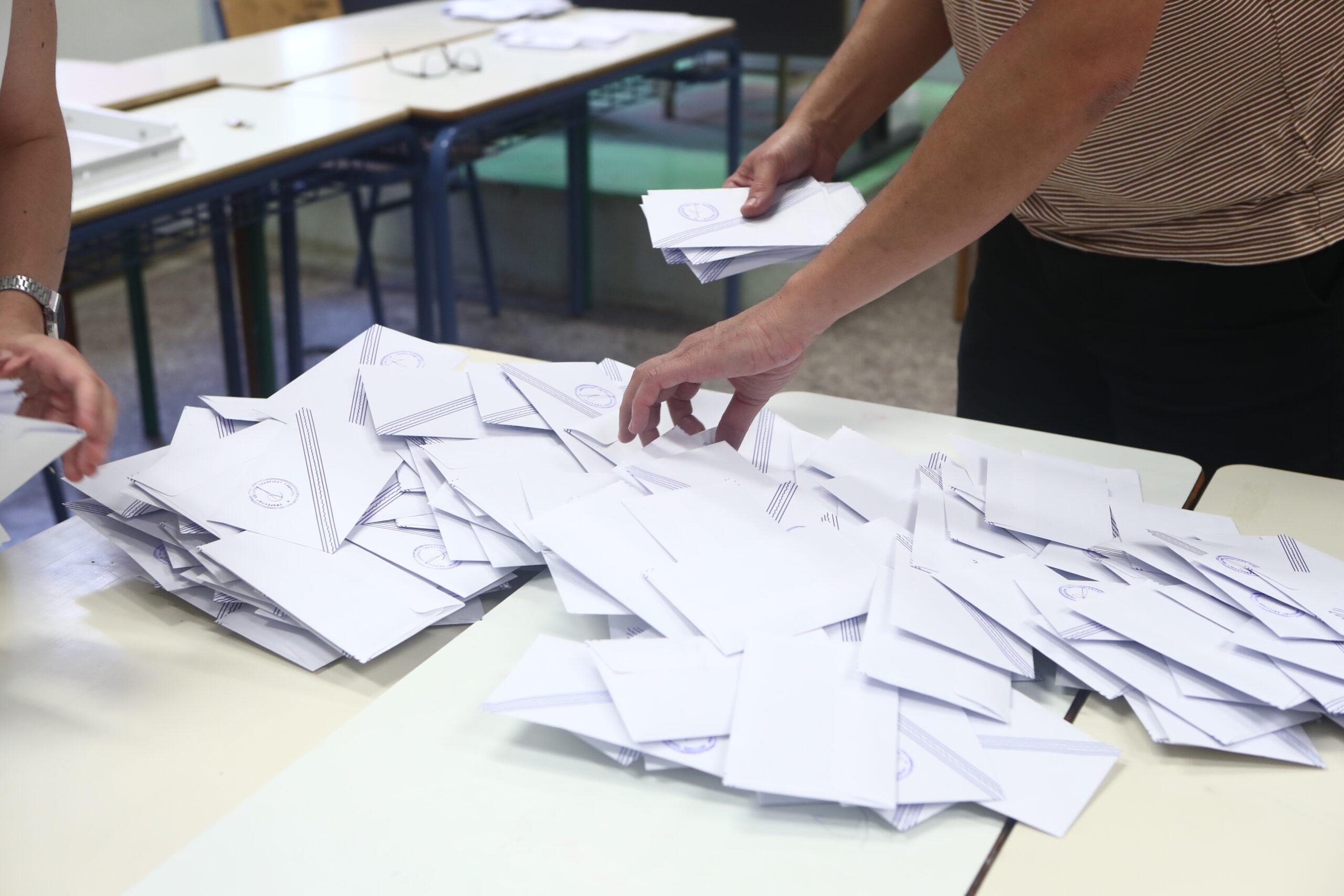 Αυτοδιοικητικές εκλογές 2023: Με 100% εξελέγησαν έξι δήμαρχοι – Δεν είχαν αντίπαλο στη χθεσινή κάλπη (ΒΙΝΤΕΟ)