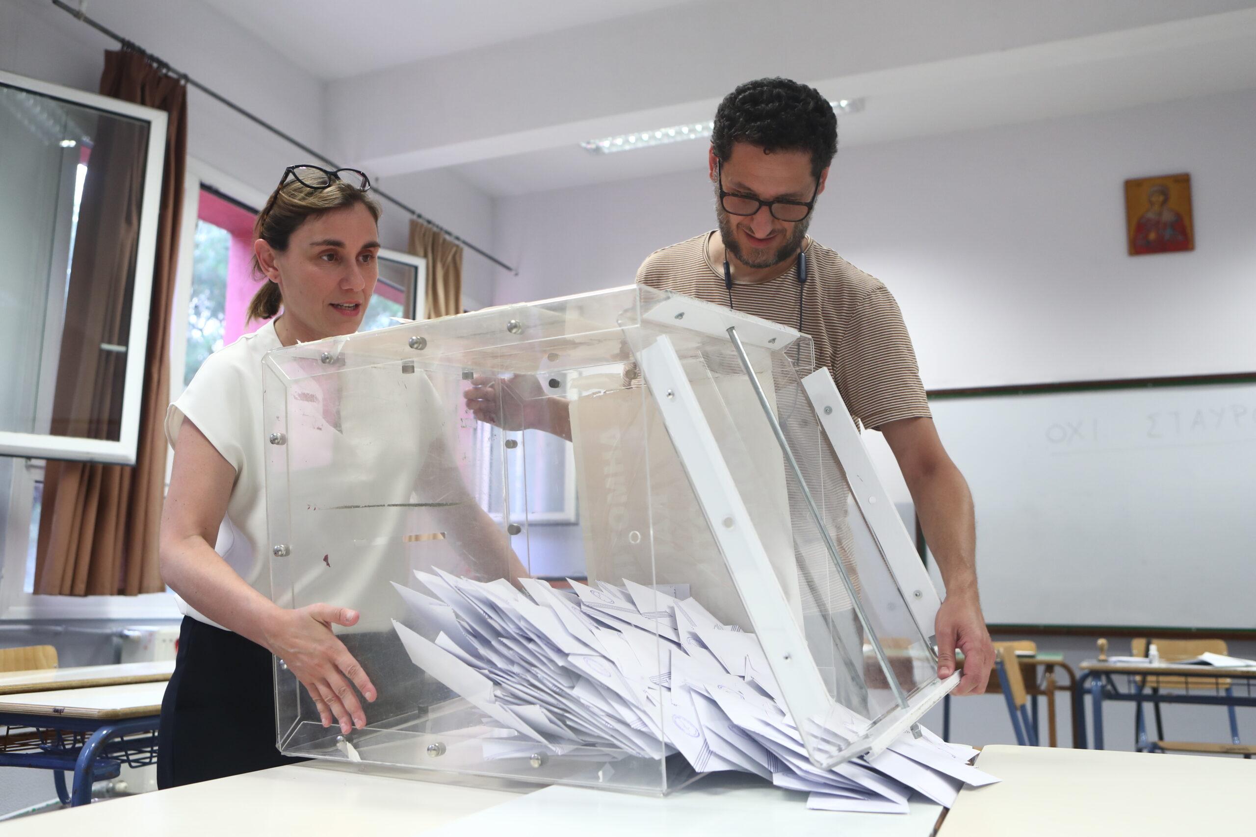 Αυτοδιοικητικές εκλογές 2023: Δικαστικός αντιπρόσωπος άφησε στη μέση την καταμέτρηση για να πάει για ύπνο