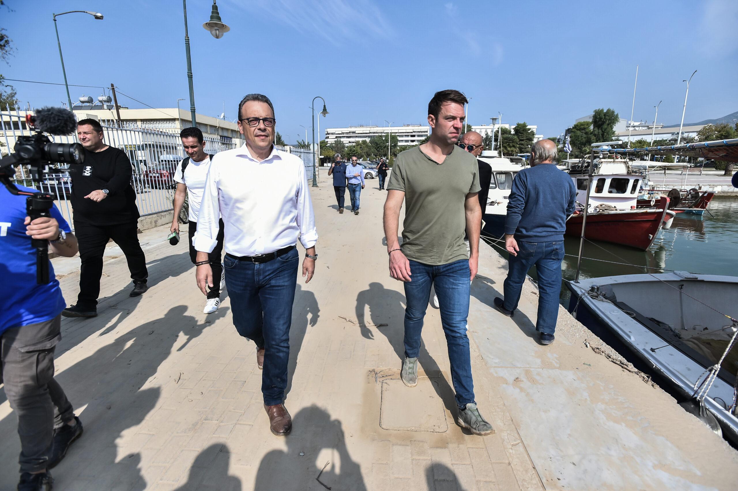 Στ. Κασσελάκης: Στον Βόλο ο πρόεδρος του ΣΥΡΙΖΑ – «Άφησαν τους πολίτες στη μοίρα τους» (ΒΙΝΤΕΟ)
