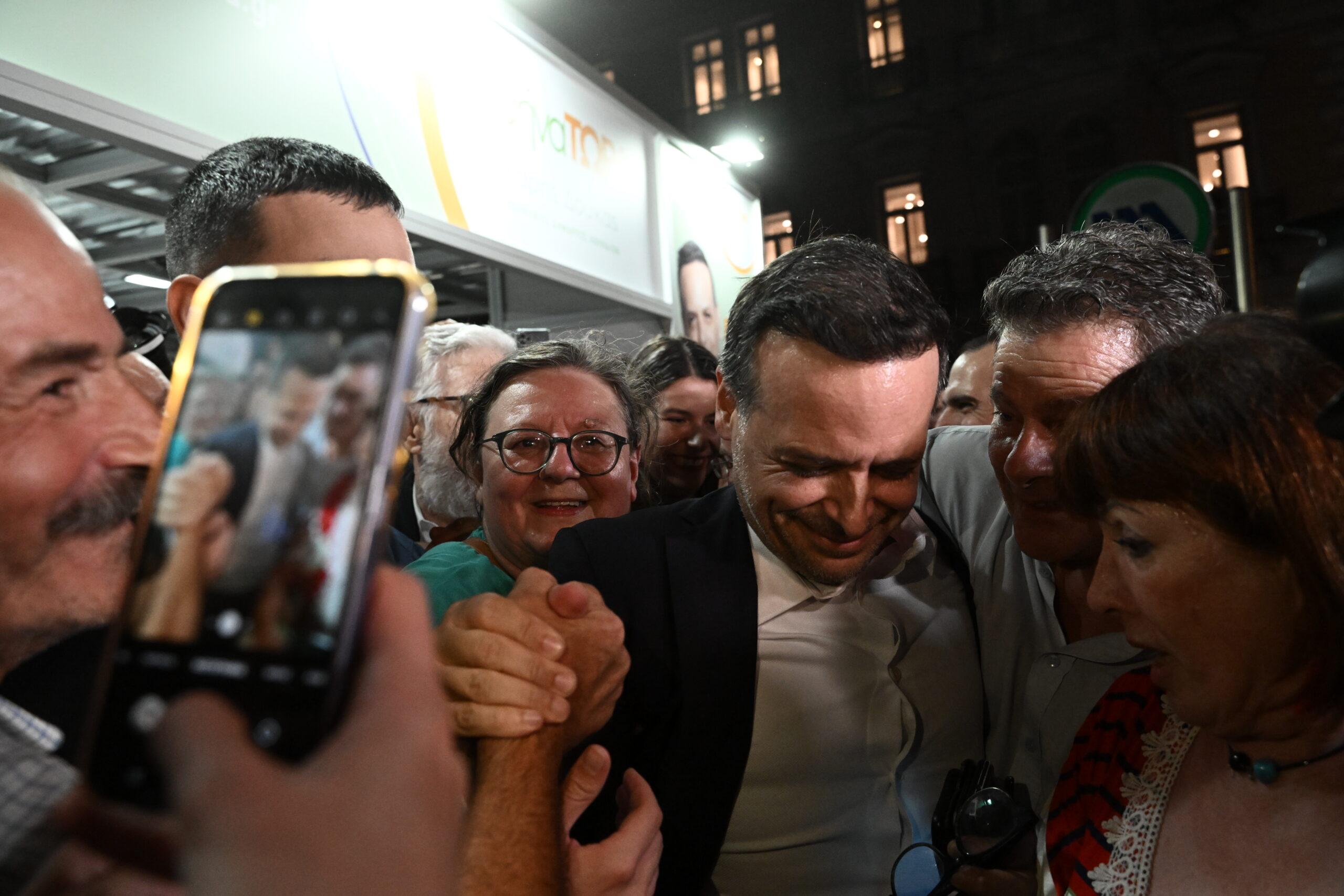 Νέος δήμαρχος Αθηναίων ο Χάρης Δούκας: «Το πιο όμορφο ταξίδι τώρα ξεκινάει, μαζί θα τα καταφέρουμε»