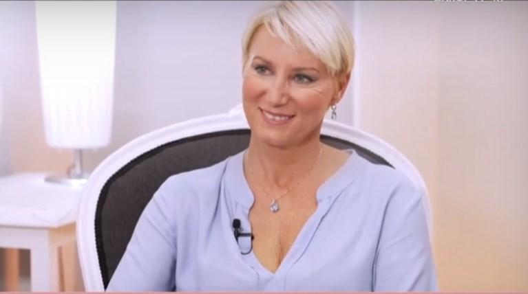 Νατάσα Παζαΐτη: “Η πιο δύσκολη περίοδος ήταν η περίοδος της ειδικότητας που τα παιδιά μου ήταν μικρά και με ρωτούσαν: Μαμά σήμερα θα γυρίσεις σπίτι;”