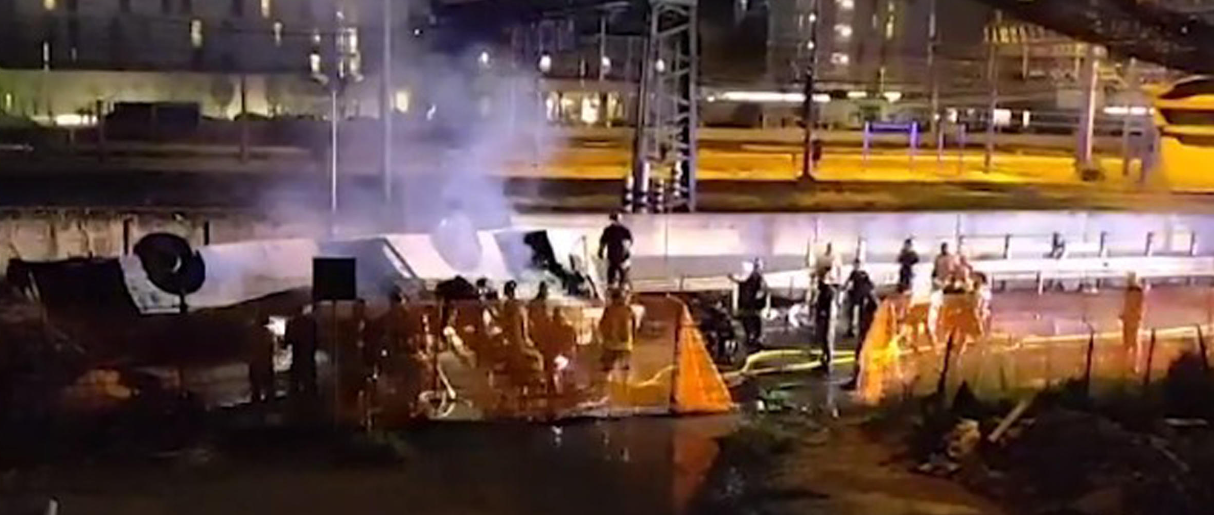 Βίντεο ντοκουμέντο από την τραγωδία στην Βενετία: Η στιγμή που το λεωφορείο πέφτει από τη γέφυρα