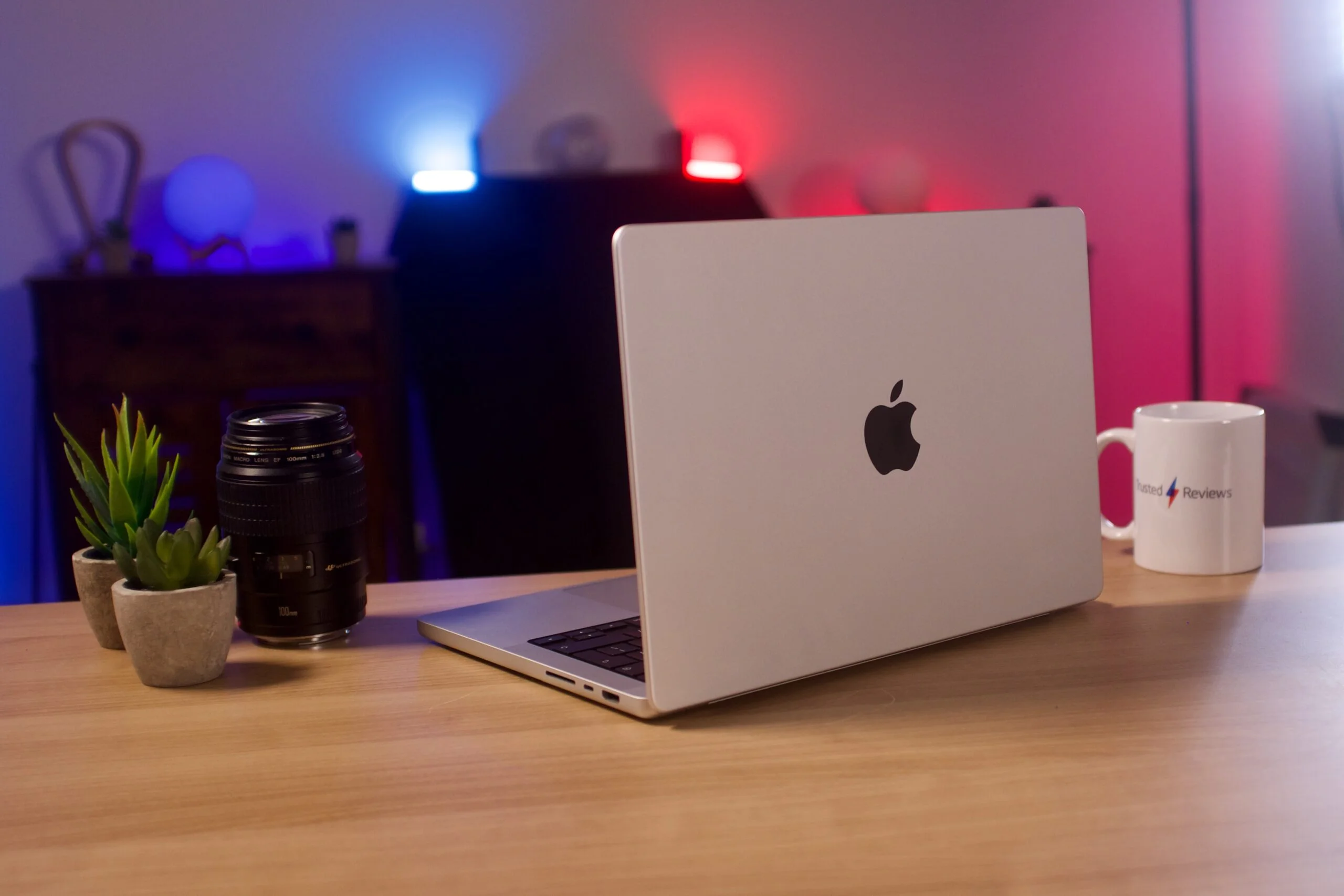 Apple: Ανακοινώθηκαν τα νέα Mac – Αυτές είναι οι τιμές πώλησής τους