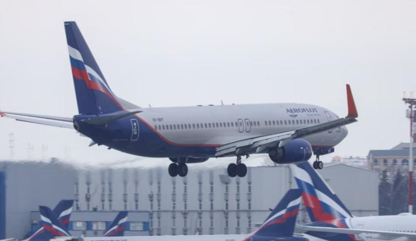 Ρωσία: Εισβολή στο αεροδρόμιο του Νταγκεστάν – Περίμεναν οργισμένοι αεροσκάφος από το Ισραήλ