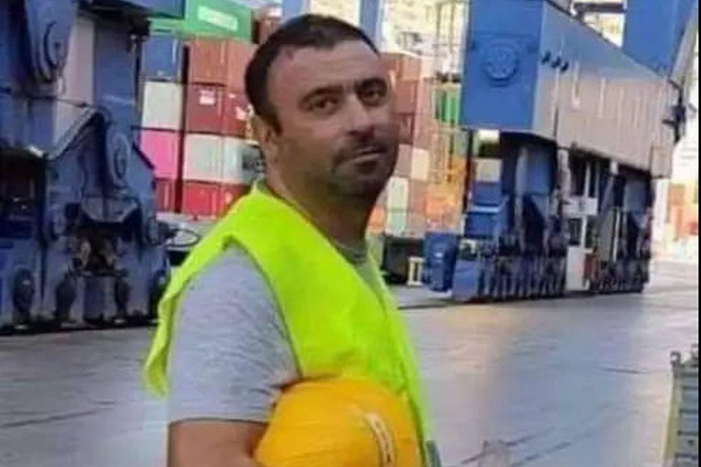 Τετράωρη στάση στο λιμάνι του Πειραιά για τα δύο χρόνια από τον θάνατο του εργαζομένου Δημήτρη Δαγκλή
