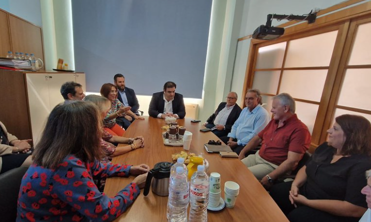 Κυρ. Πιερρακάκης: Συναντήθηκε με εκπαιδευτικούς στη Μυτιλήνη – Για «ομαδική δουλειά και συστηματική ανταλλαγή απόψεων» δεσμεύτηκε