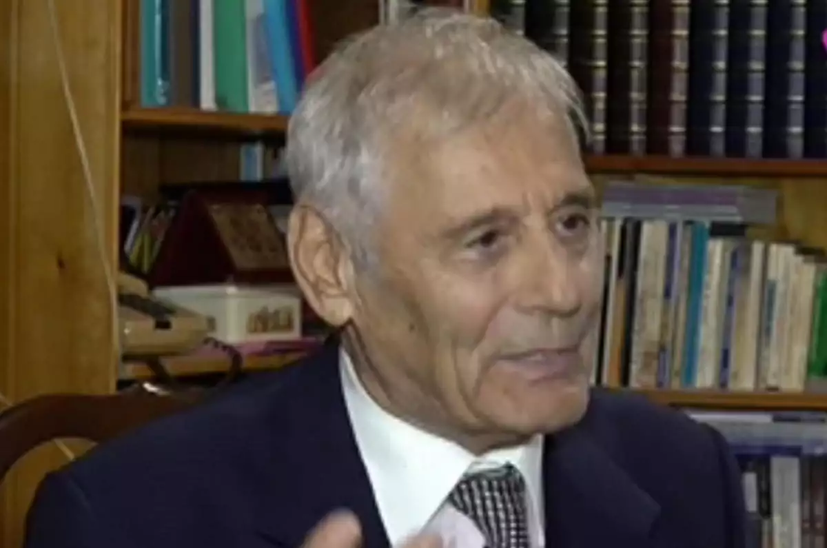Δημοσθένης Βεργής για Στέφανο Κασσελάκη: «Δεν θα πήγαινα με έναν τέτοιο γκέι»