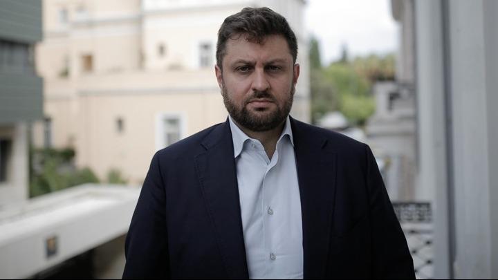 Ζαχαριάδης: «Μένω αποφασιστικά, θεωρώ σοβαρό λάθος τον περαιτέρω τεμαχισμό του ΣΥΡΙΖΑ»