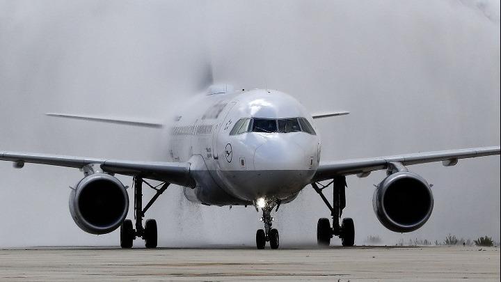 Στα ύψη η επιβατική κίνηση στα αεροδρόμια της χώρας