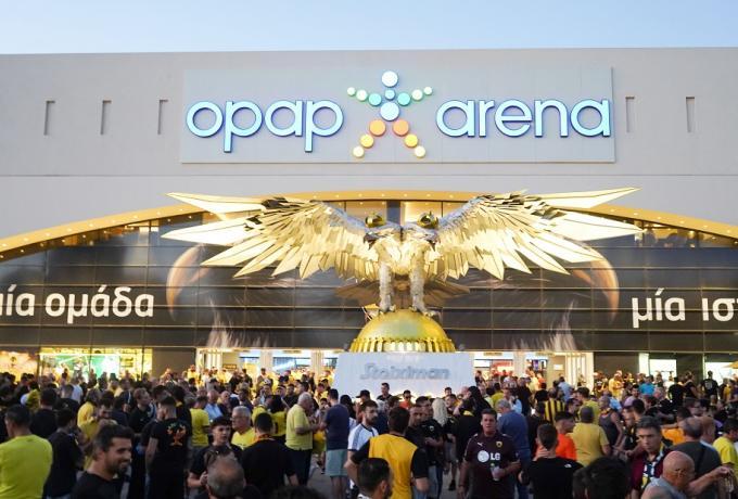 OPAP Arena: Επεισόδια έξω από τη θύρα που φιλοξενούνται οι οπαδοί του Άγιαξ – Δακρυγόνα από την ΕΛΑΣ