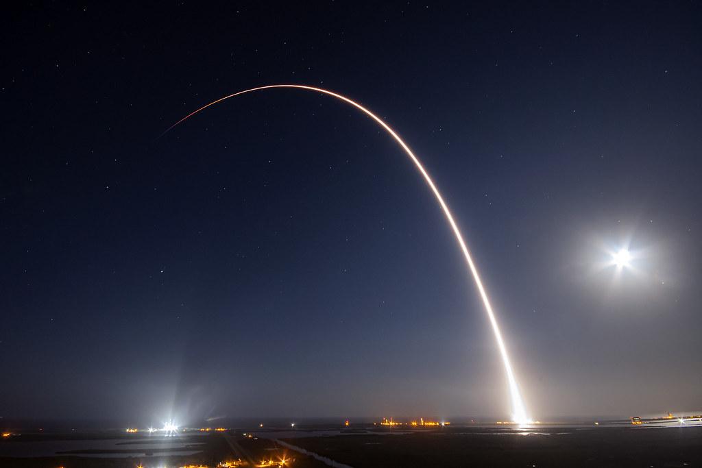 Ξάνθη: Ορατοί στην πόλη οι δορυφόροι Starlink του Έλον Μασκ (ΦΩΤΟ)