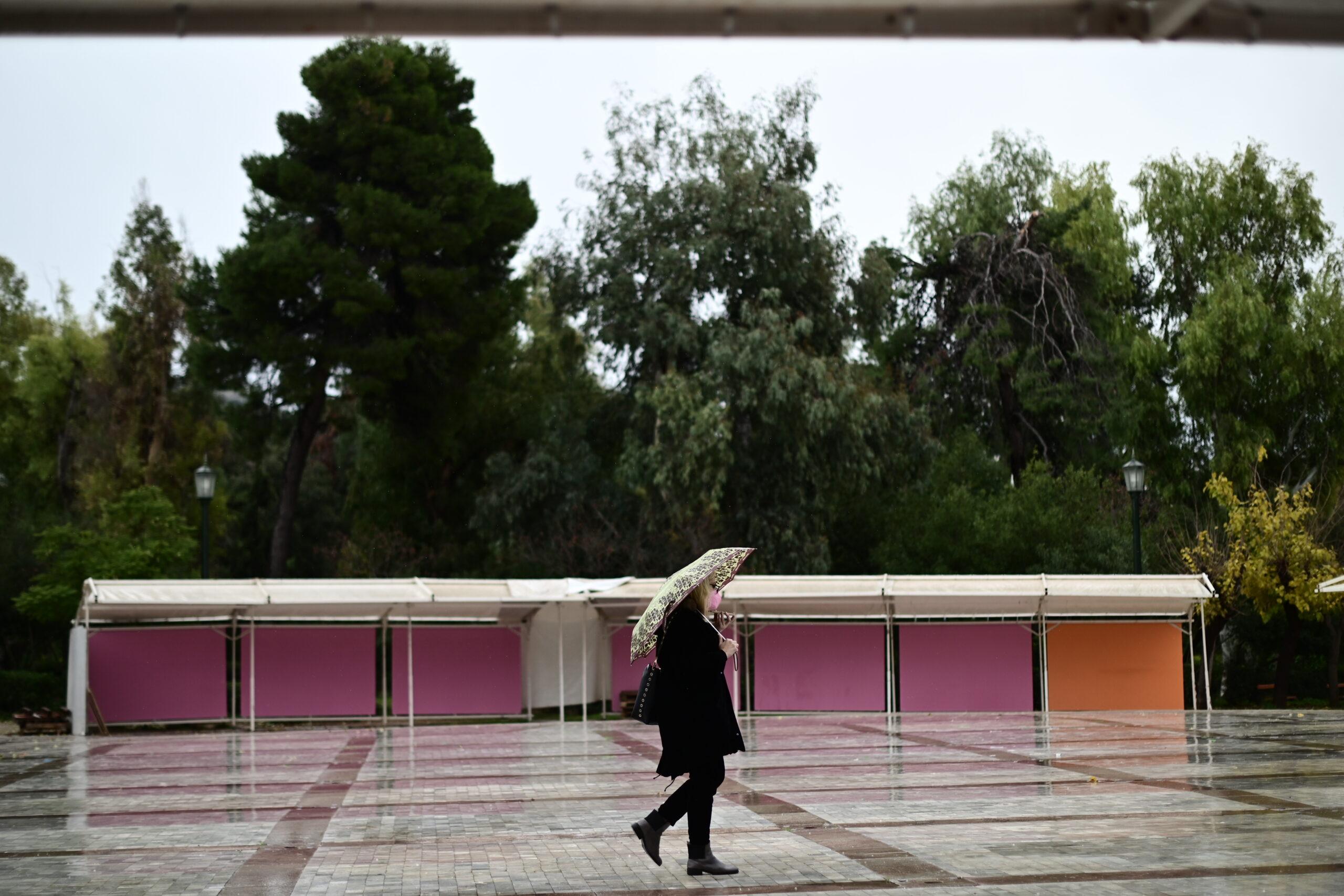 Καιρός: Έκτακτο δελτίο επιδείνωσης από την ΕΜΥ – «Ψυχρό μέτωπο με καταιγίδες και θυελλώδεις ανέμους»