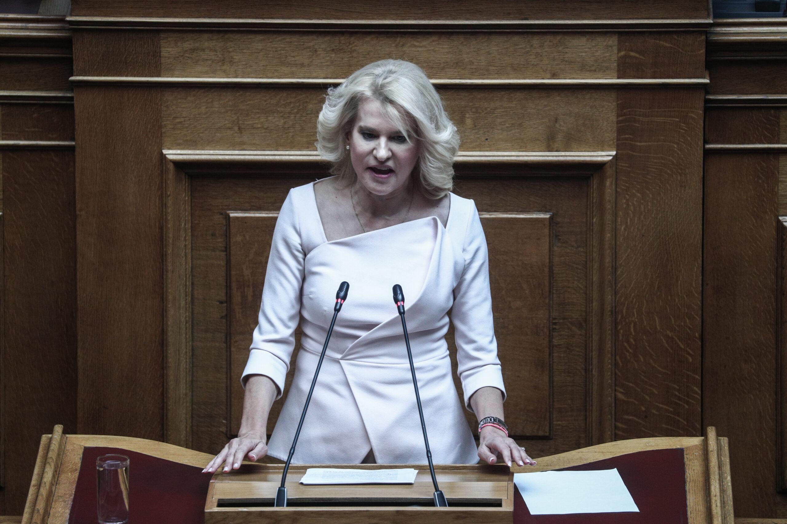 Κόντρα Τζάκρη – Παφίλη στη βουλή για την Εξεταστική για τα Τέμπη – «Είστε δεκανίκι της ΝΔ»