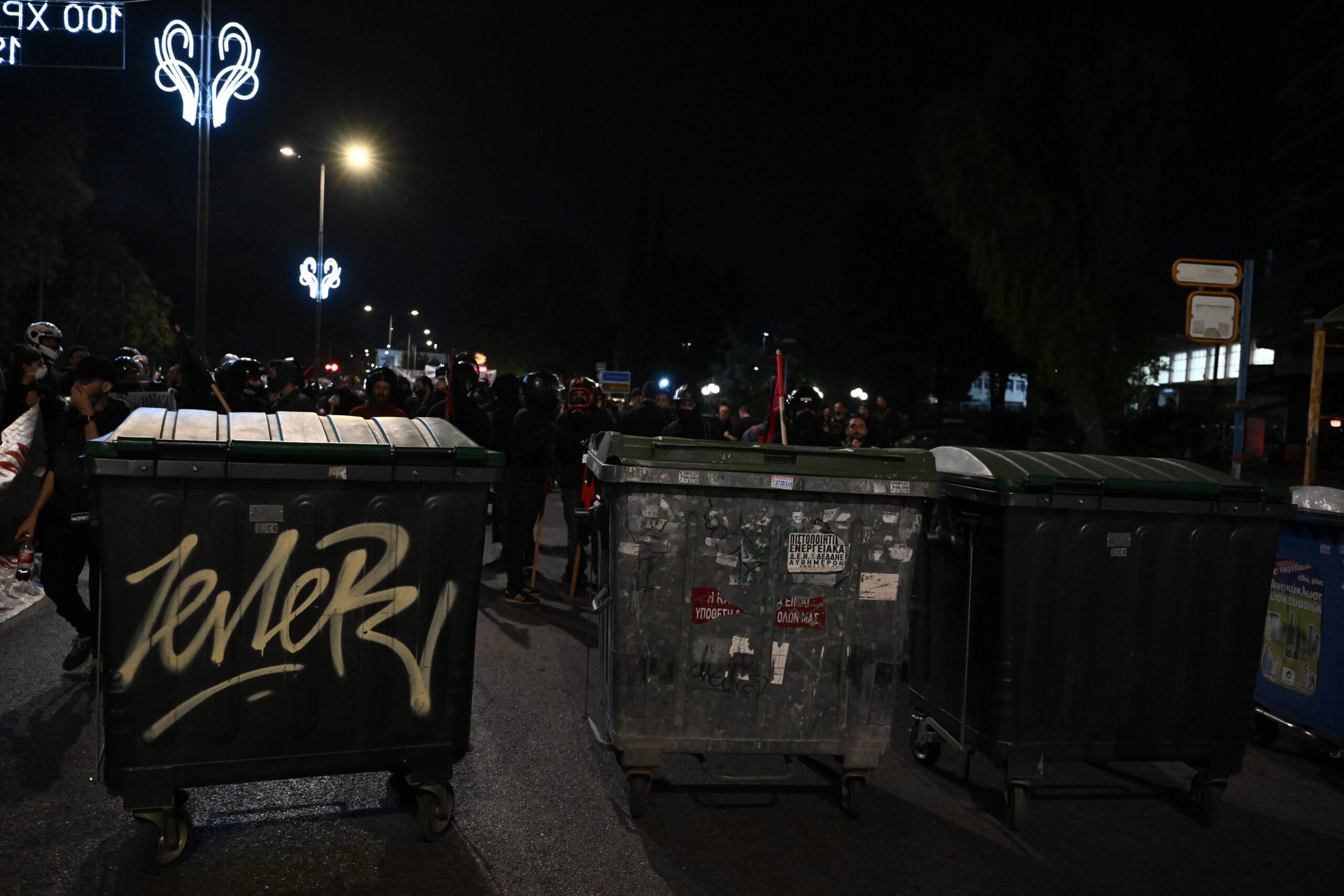 Θεσσαλονίκη: Ενώπιον της ανακρίτριας οι οπαδοί του Άρη – Απολογούνται για τα επεισόδια στη Βούλγαρη
