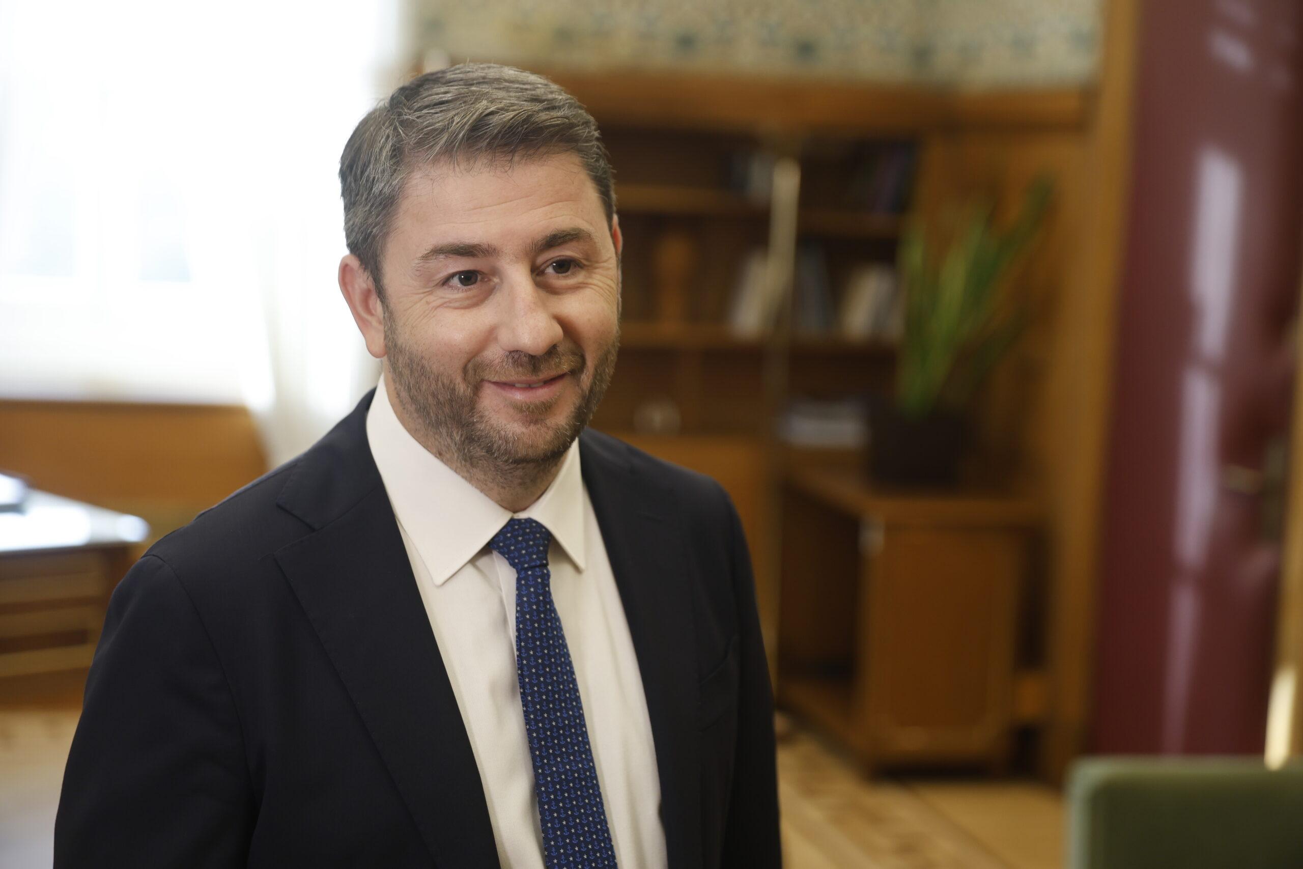 Ανδρουλάκης: «Δεν πανηγυρίζουμε για τις δημοσκοπήσεις – Στόχος να κερδίσουμε τις εκλογές, όχι να περάσουμε τον ΣΥΡΙΖΑ»
