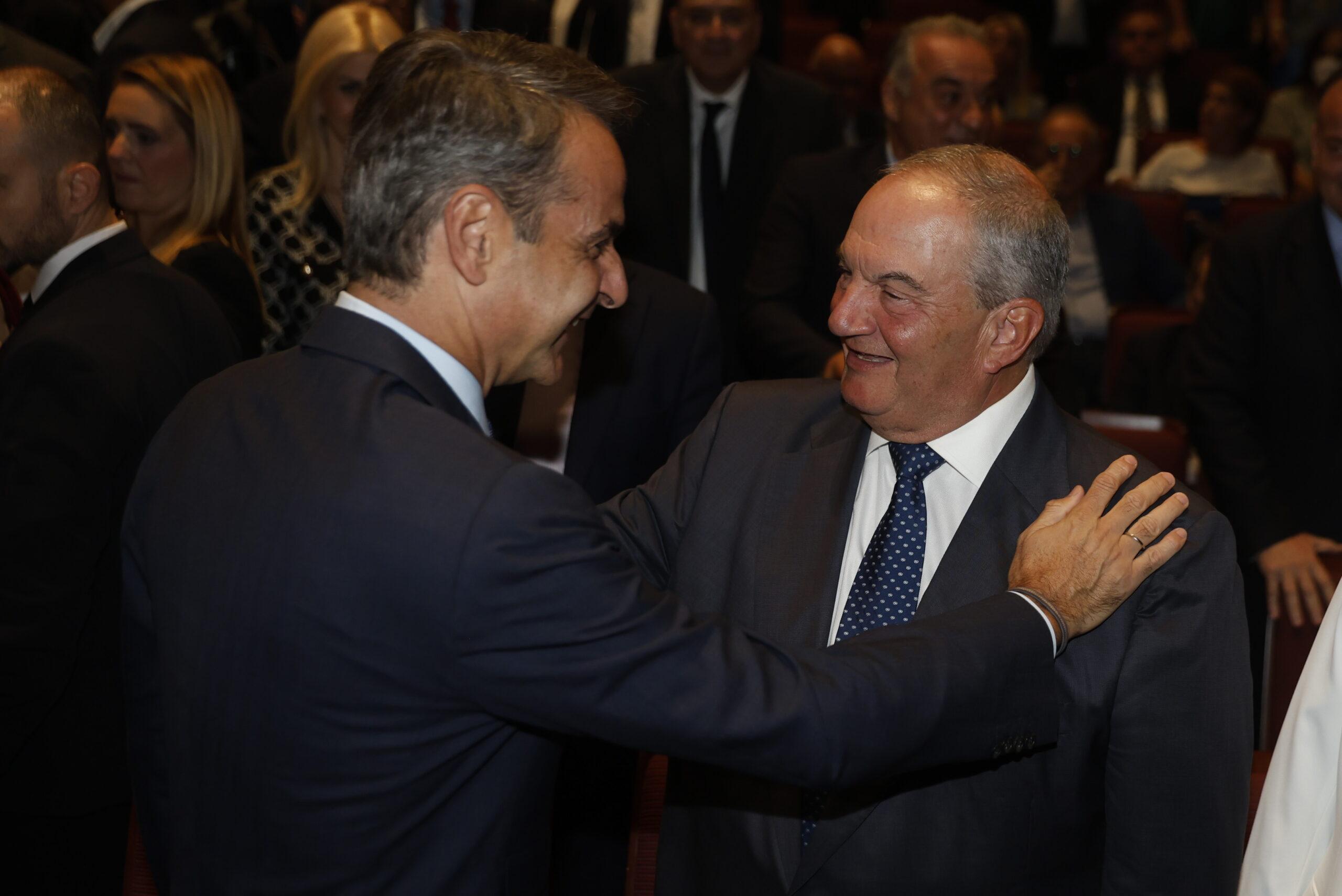 Εκδήλωση στη μνήμη της Μαριέττας Γιαννάκου: Μητσοτάκης, Καραμανλής και Σαμαράς έδωσαν το παρών (ΦΩΤΟ)