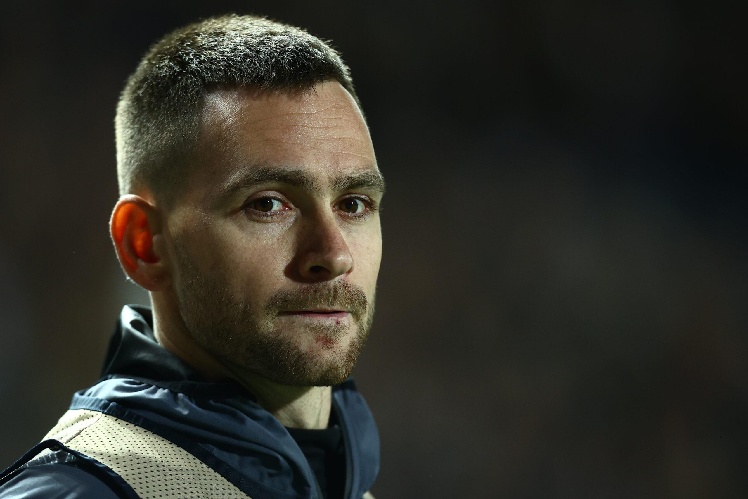 «Ασπρόμαυρος» εμφύλιος ενόψει EURO