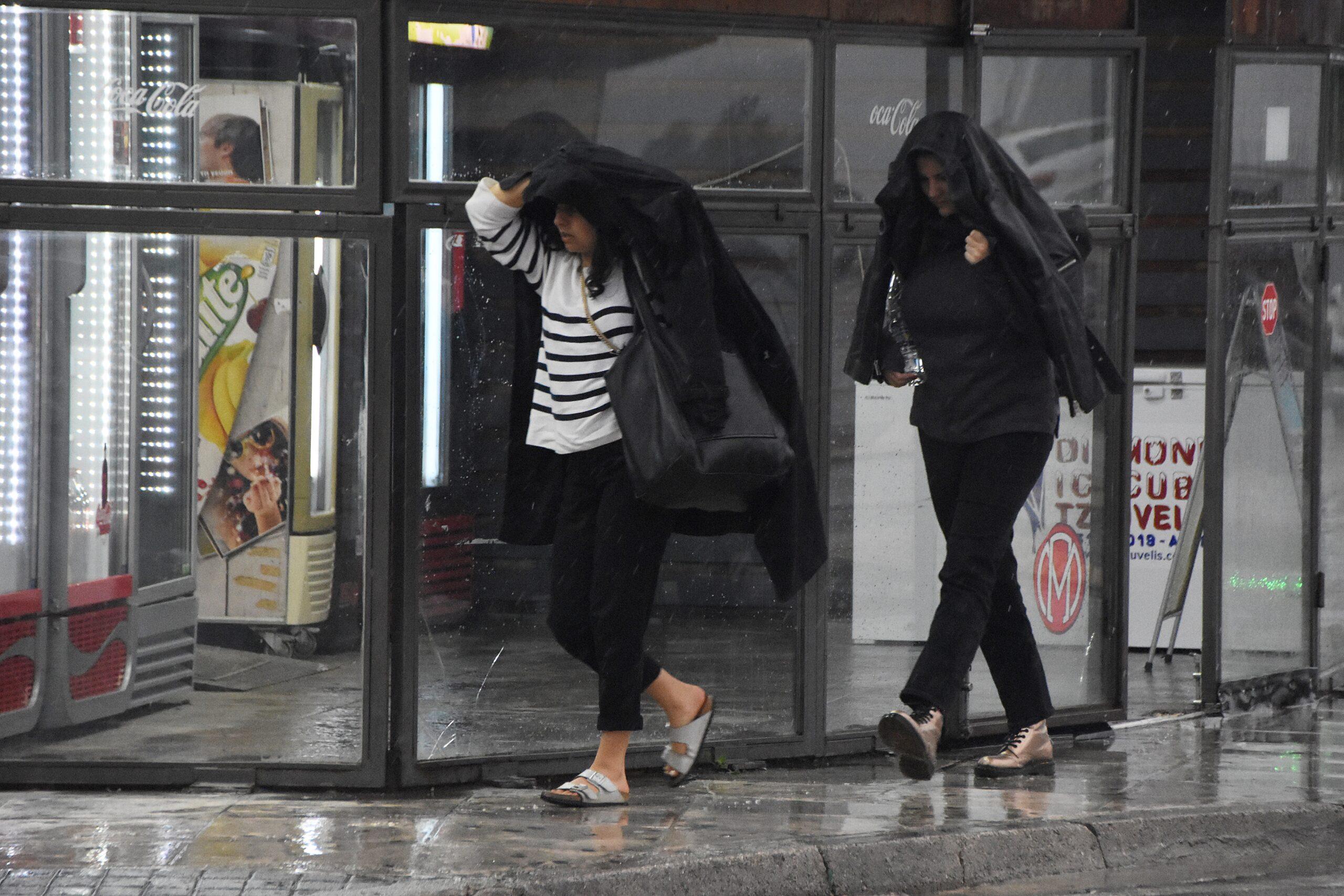 Έκτακτο δελτίο καιρού για αύριο προαναγγέλλει ο Κολυδάς – Έρχονται δύο κακοκαιρίες