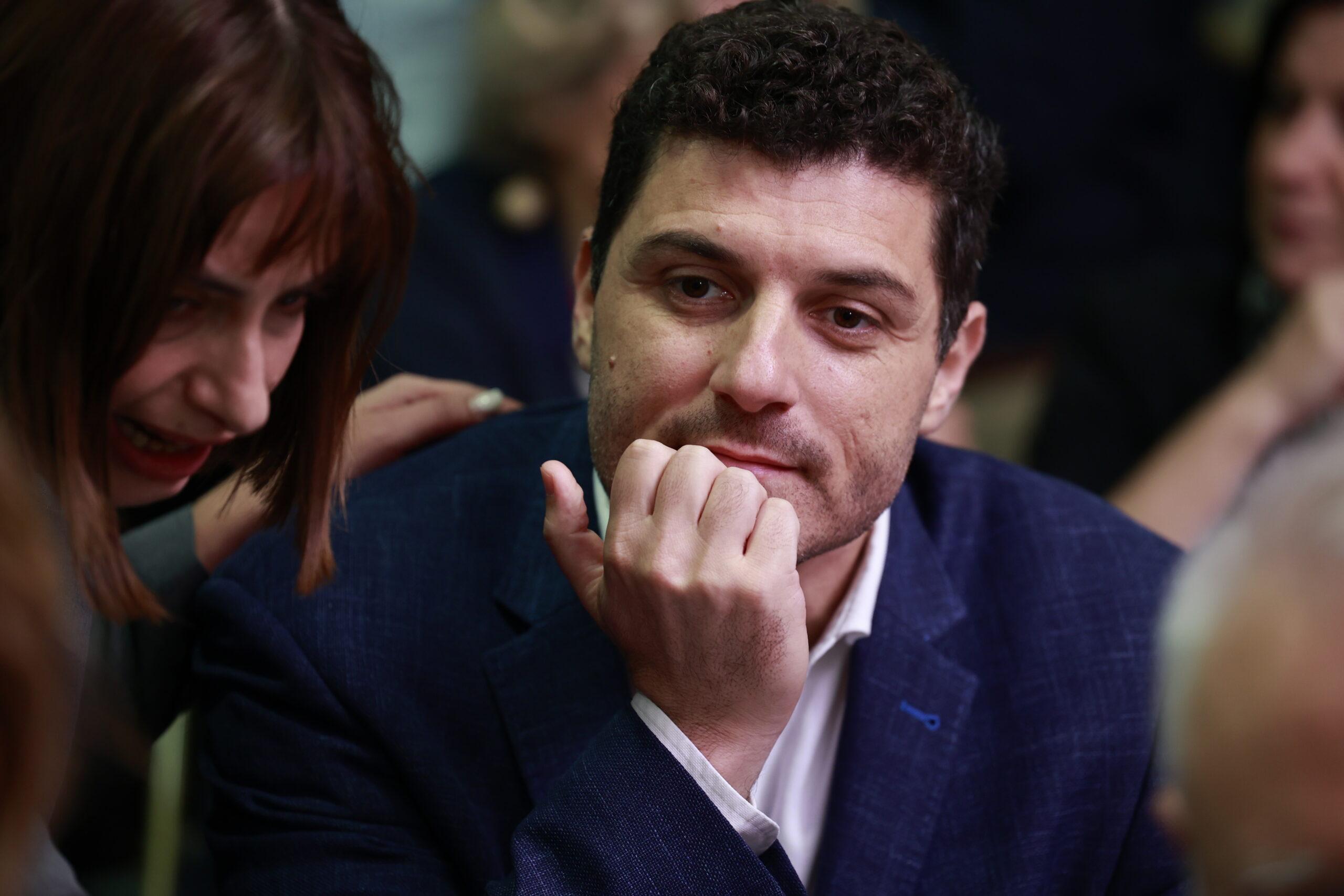 Διονύσης Τεμπονέρας: «Αχρείαστη εσωστρέφεια η πρόταση για το δημοψήφισμα, να αποσυρθεί»
