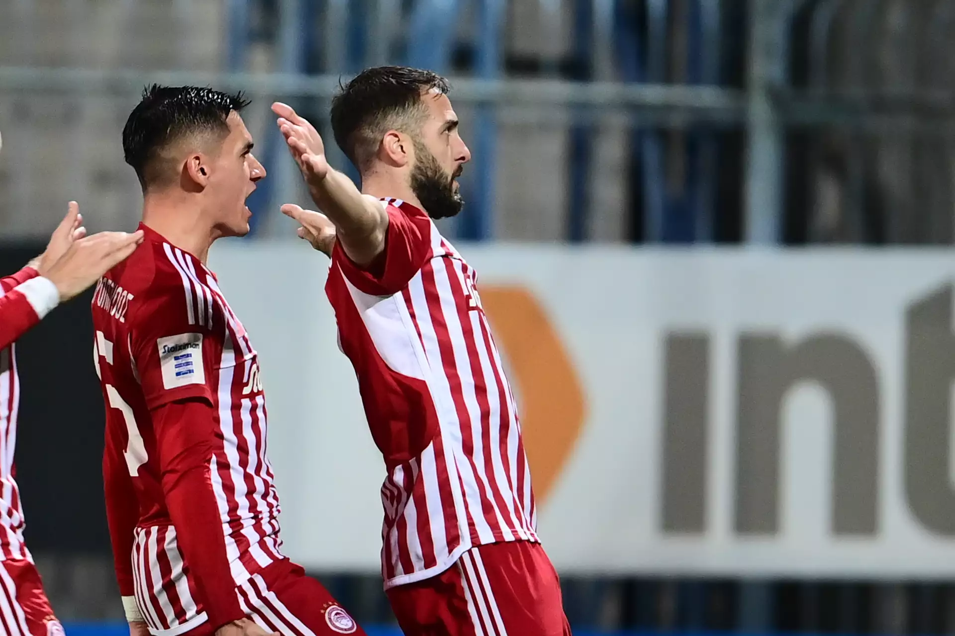 Αστέρας Τρίπολης – Ολυμπιακός 0-2: Ηγέτης ο Κώστας Φορτούνης