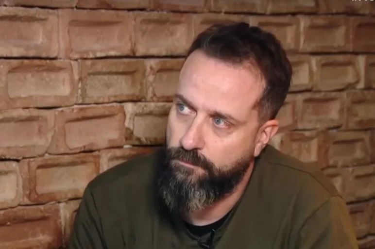 Ζήσης Ρούμπος: «Έχει χαθεί λίγο η μπάλα με το political correct»